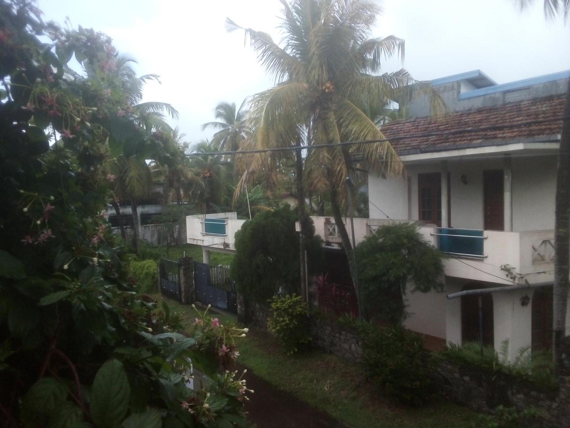 Sunrise City Palace Negombo Chambre photo